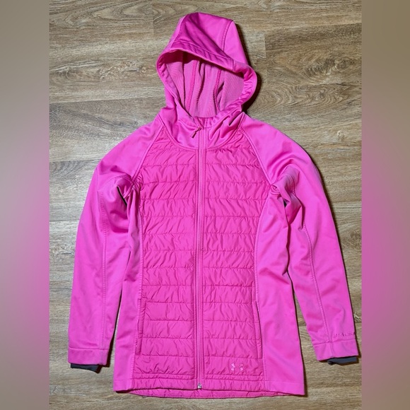 Under Armour - Picture 1 of 10